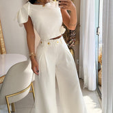 Conjunto Antonela: Sua Elegância em Destaque