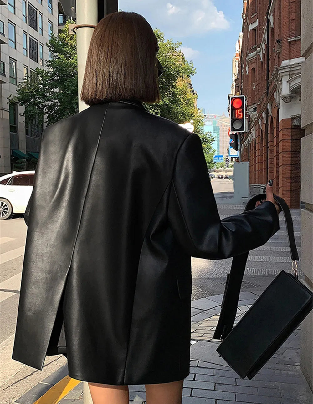 Blazer Feminino de Couro Legitimo  - Diones